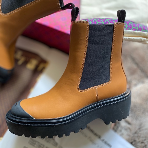 Tory Burch Lug Sole Platform Chelsea Bootie In Caballo Brown/black - Picture 9 of 13